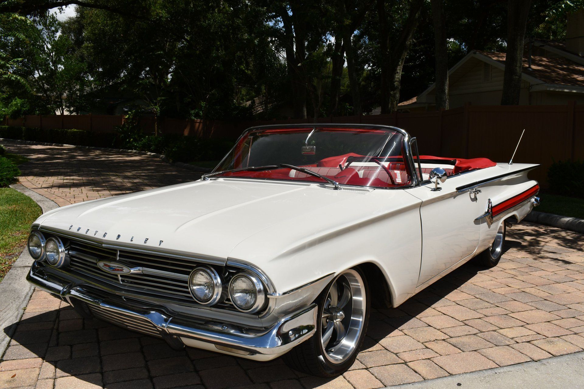 1960 CHEVROLET IMPALA